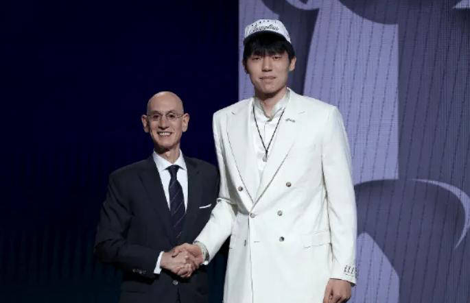他的NBA, 王牌