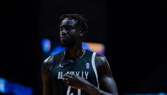 他有着不俗, tenan