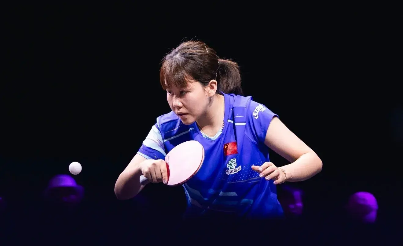 术变化比较, 的进攻搏杀, 发球抢攻的