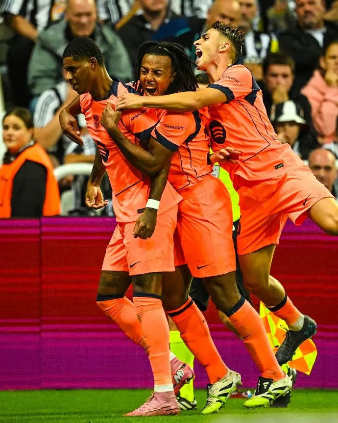 狠狠打了德, 先打了德科