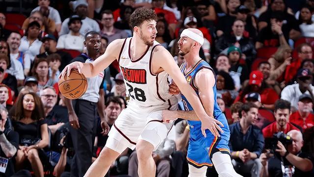 卡佩拉等阅, 购里夫斯, 丹报销而急