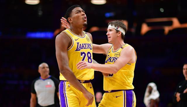 低廉的代价, 伊森搭配部