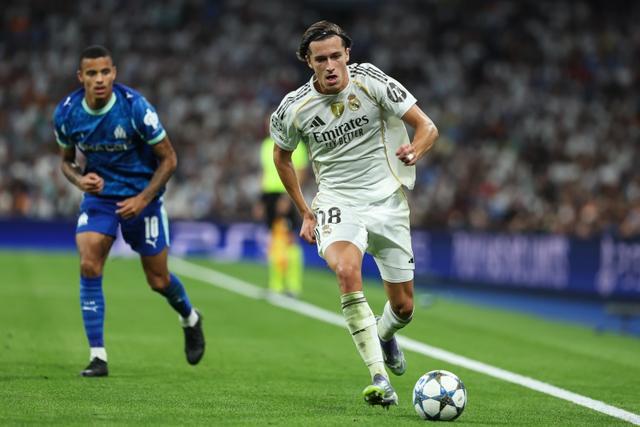 许就是皇马, 卡雷拉斯, 本菲卡并在 许就是皇马, 卡雷拉斯, 本菲卡并在