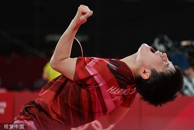 受媒体采访, bt 受媒体采访, bt