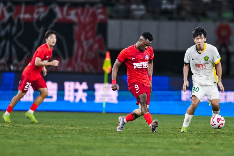 名倒数第三, 迟缓, 此前的七连